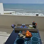 Σπίτι διακοπών A Due Passi Dal Mare