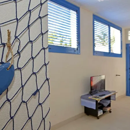 Holiday home A Due Passi Dal Mare Cava d'Aliga
