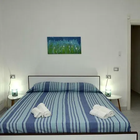 A Due Passi Dal Mare Holiday home *